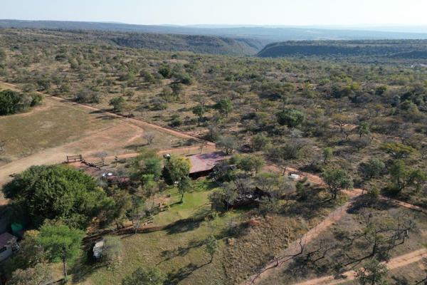 56HA game farm for sale with 2 deeds :
-	1x 34.5HA
-	1x 21.5HA

The farm consist of vacant land covered with suurveld vegetation ...