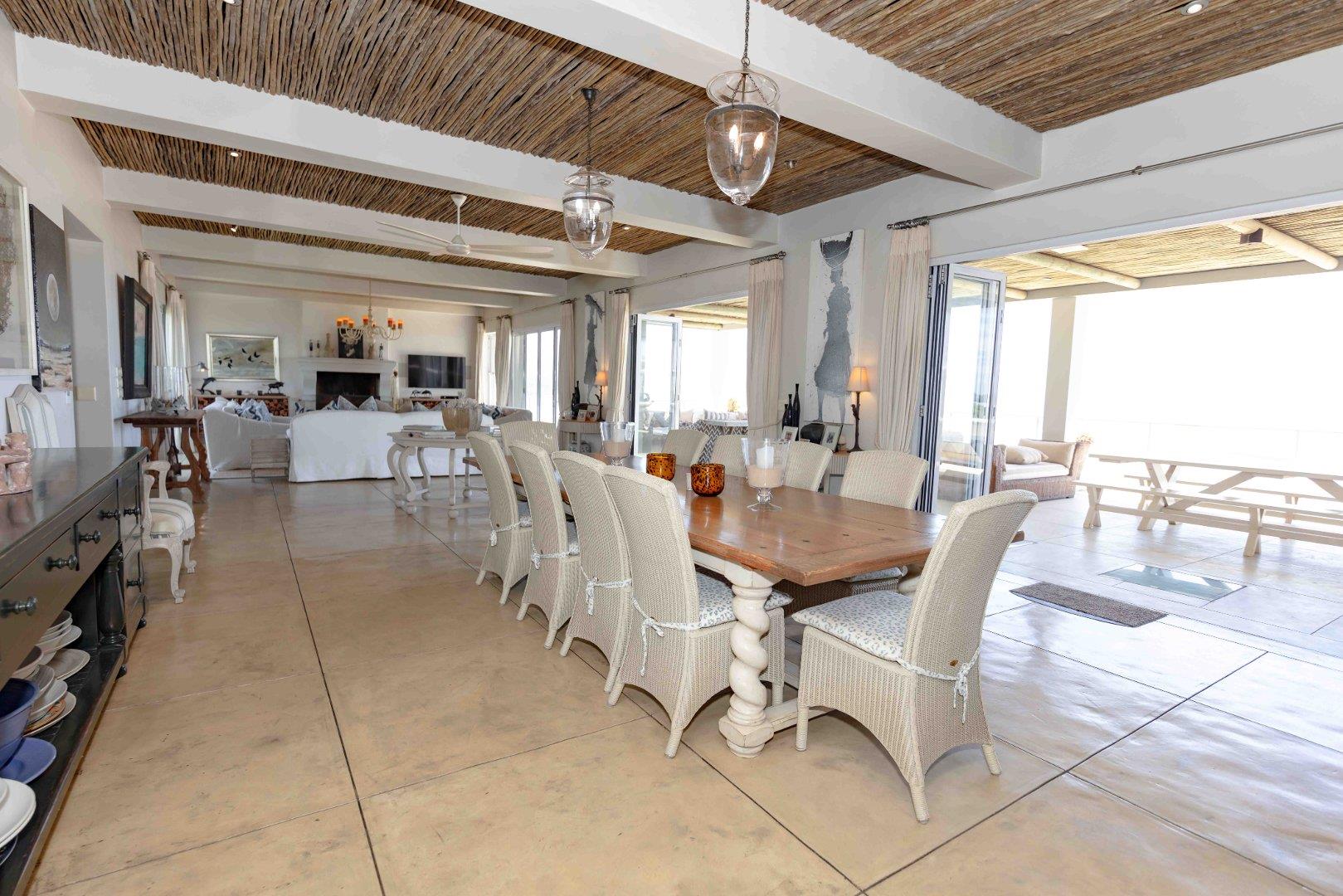 Photo of House to rent in Plettenberg Bay Central