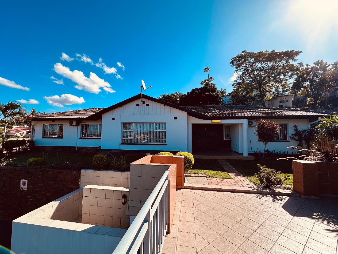 5 Bedroom House for sale in Silverglen P24112767733