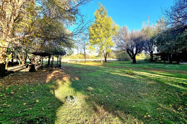 Enormous 1ha stand situated within the CBD area of Ventersdorp. Close to OK Foods, KFC and Caltex Garage. This property has great ...
