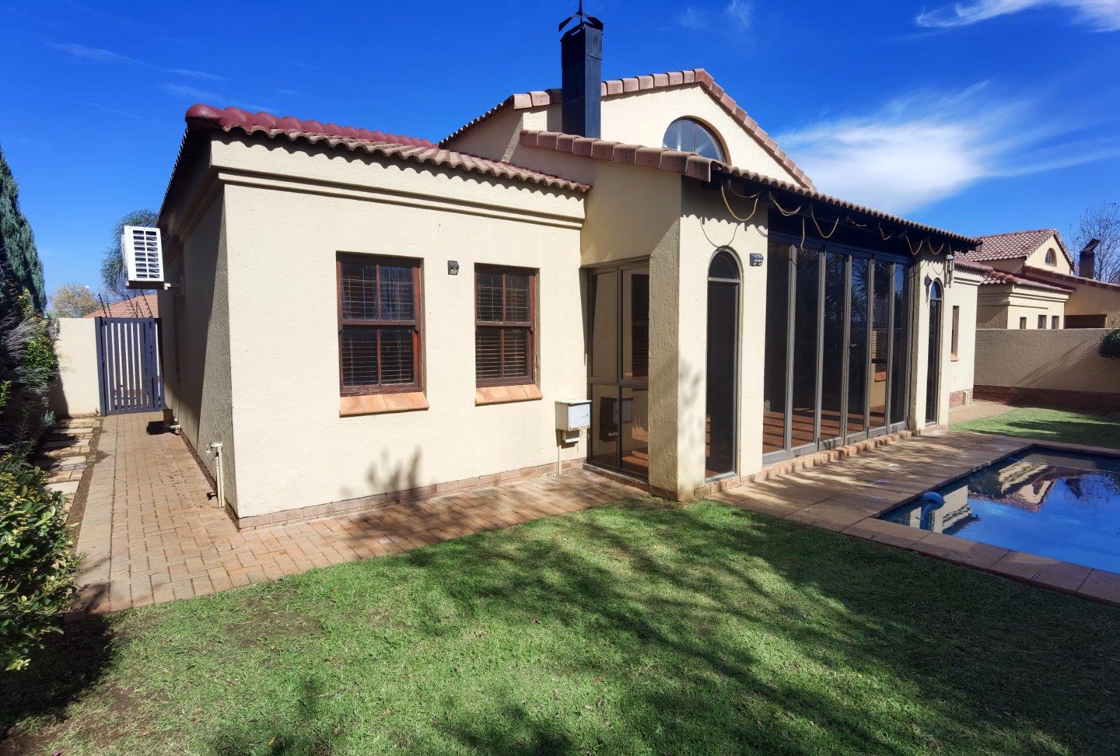 Van Der Hoff Park Property Property and houses for sale in Van Der