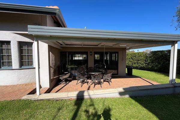 A neat and modern free standing property is immediately available for occupation in the ...