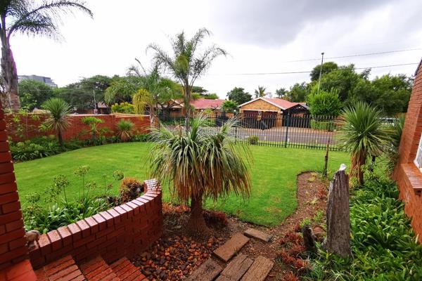 Mixed Lodge and B and B Accommodation, well maintained face brick house with large garden and ample parking. Be bold and make an ...