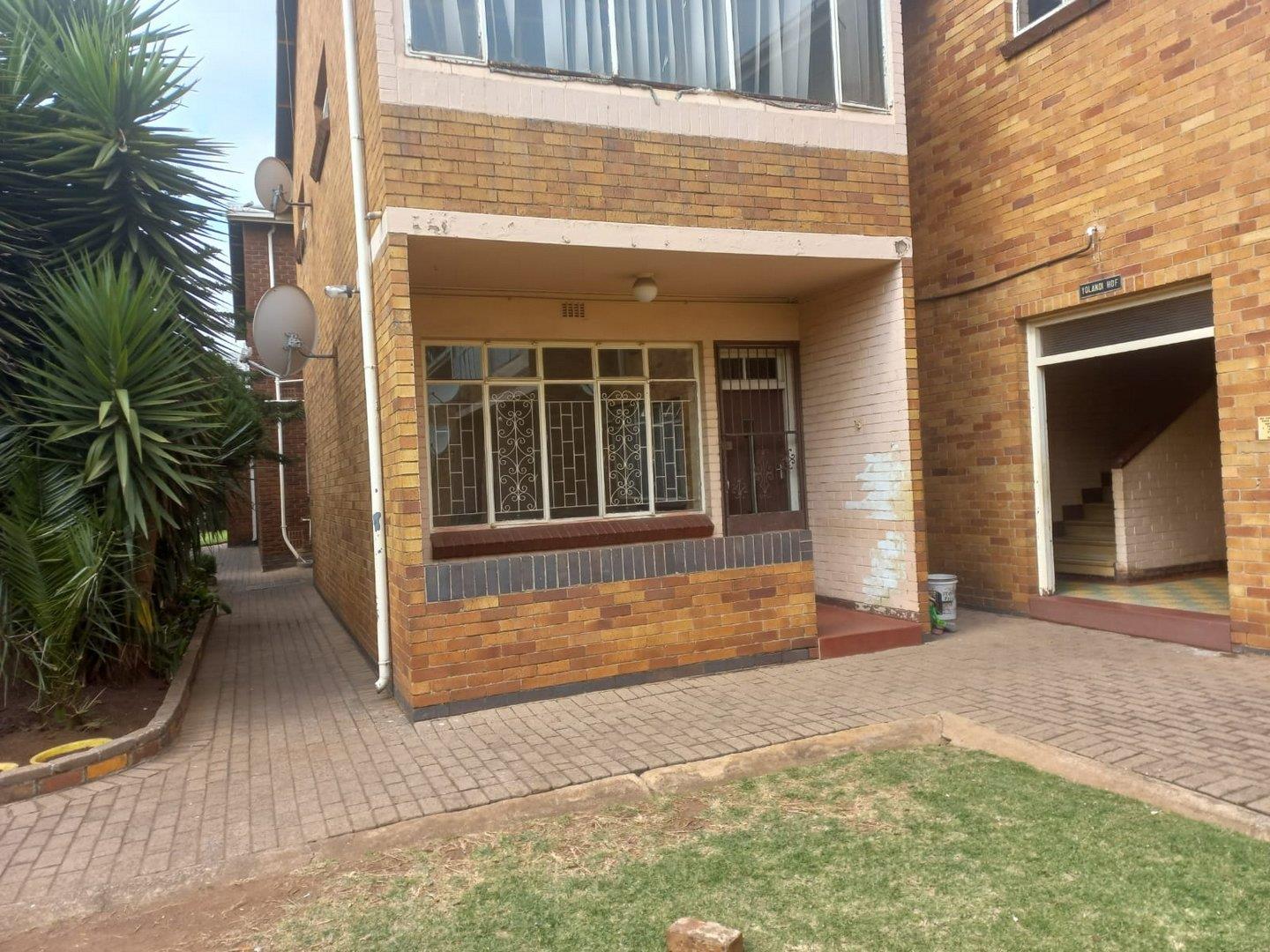 Apartments / flats to rent in Kempton Park Kempton Park Property