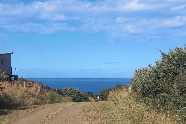 WINDOW TO THE OCEAN
Slightly elevated this large plot offers you sweeping views over the scenic hillside, Haga Haga village as well as ...