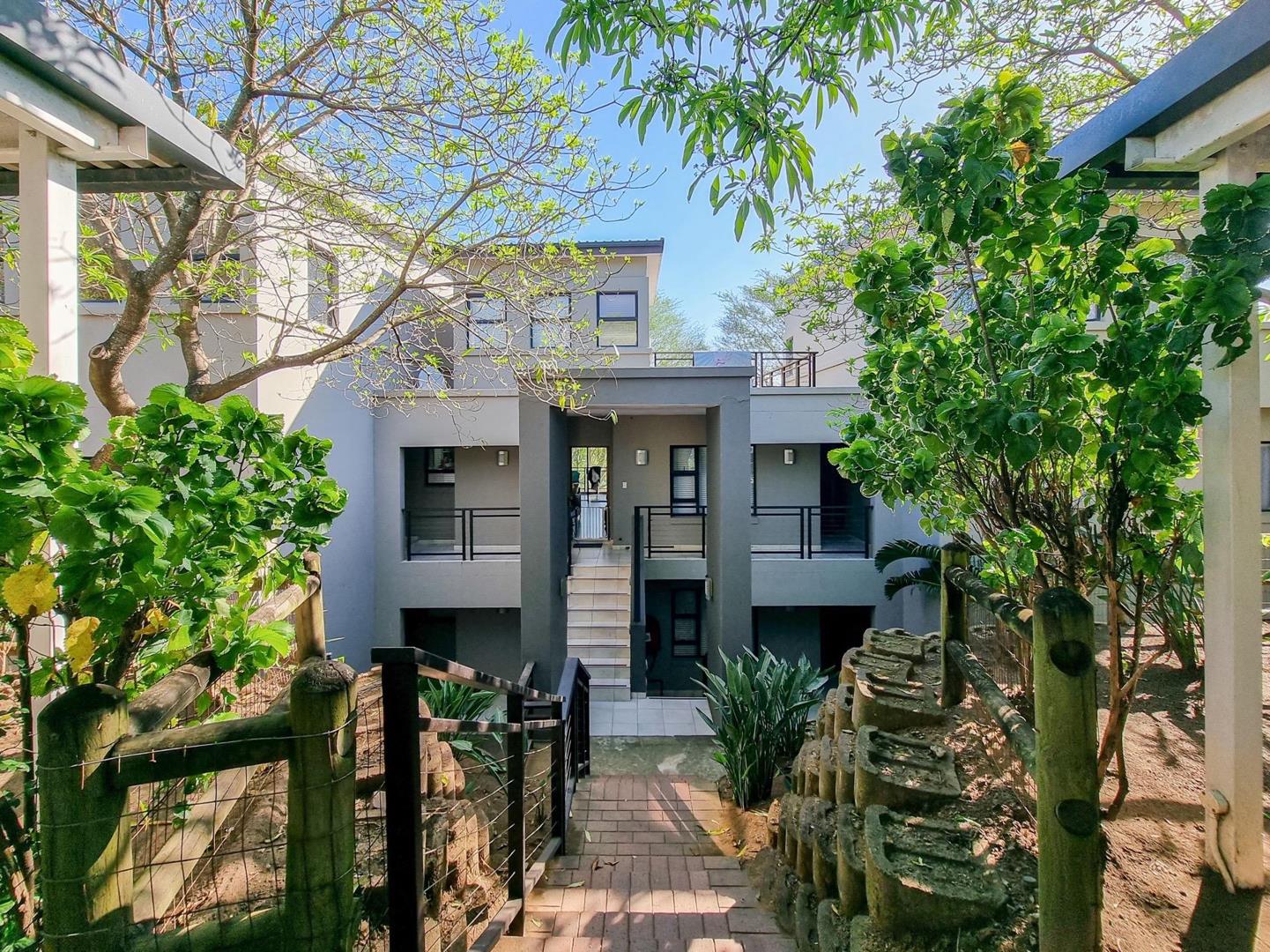 3 Bedroom Apartment / flat for sale in Palm Lakes Estate P24113020638