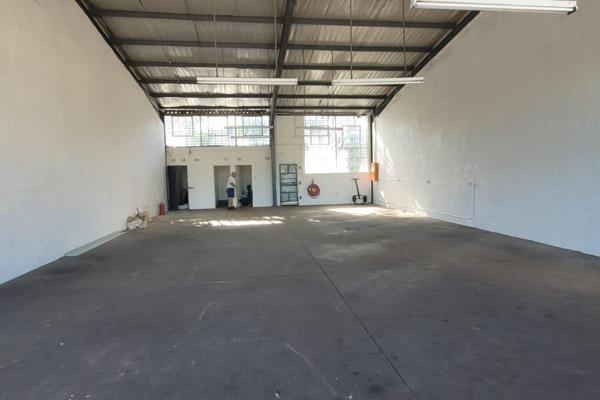 Introducing an exceptional opportunity to own a remarkable 195sqm industrial unit in the bustling suburb of Queensburgh. Nestled within ...