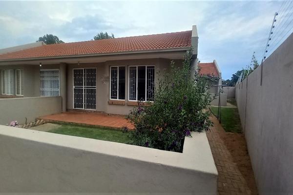 This beautiful property is based in the suburb of Bester in Bronkhorstspruit, close to all the schools, shopping centers, medical ...