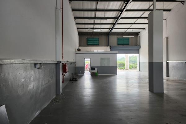 Prime Property presents Mini Factory situated in secured building in Phoenix Industrial Park.
Situated on main road on taxi route ...