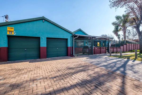 This spacious property features three bedrooms and two bathrooms, each equipped with both a bath and a shower. Upon entry, you are ...