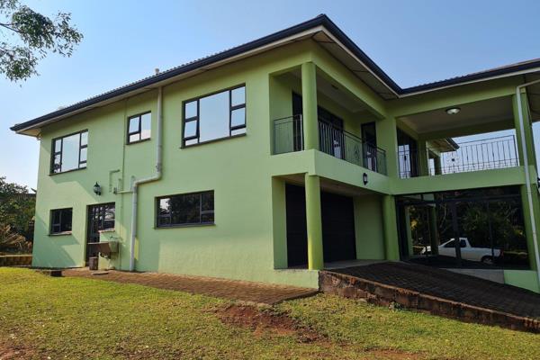 This fully porcelain tiled home boasts 4 bedroom with BIC &amp; 
5th room that can be used as an office/study with guest ...