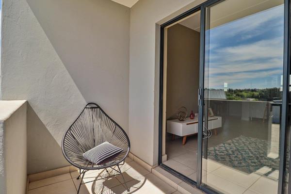 With convenient access to the N1 highway and the Gautrain station, this development is not only the perfect place to call home but also ...