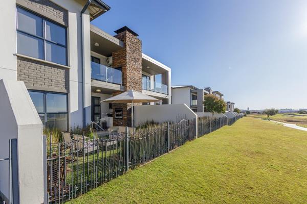 Introducing a sleek and contemporary living space, this modern unit epitomizes affordable luxury living within a dynamic urban setting. ...