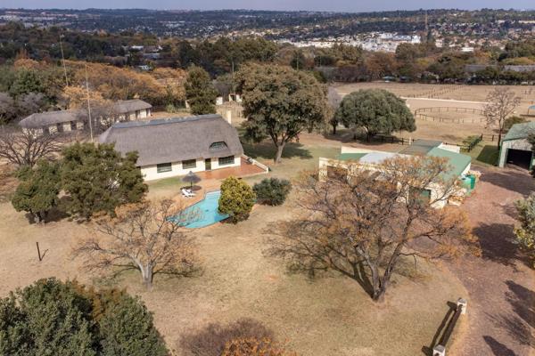 Original Thatch Farmhouse. Two Cottages. Stable Complex &amp; Arena. Barn.
Subdivisible ...