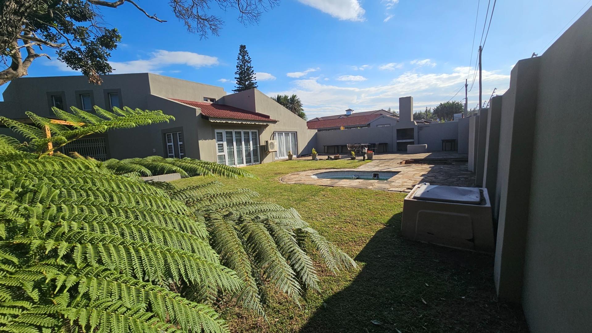 3 Bedroom House for sale in Shelly Beach P24112866895