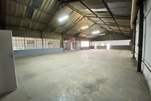 This warehouse of 510m2 is available to let in a secure Industrial park with 24/7 ...