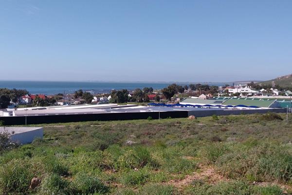 *Agent base in St Helena bay*
Property Overview:

• Large Stand 890M2
• No building time limit
• Fully serviced stand.
• Low levies
• ...