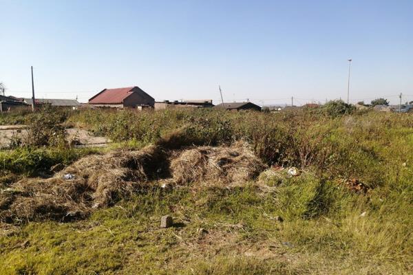 Land for sale in Sebokeng.  This land is vacant and for sale now.  Services in the road.  Situated in Unit 7 of Sebokeng.  
Also in a ...