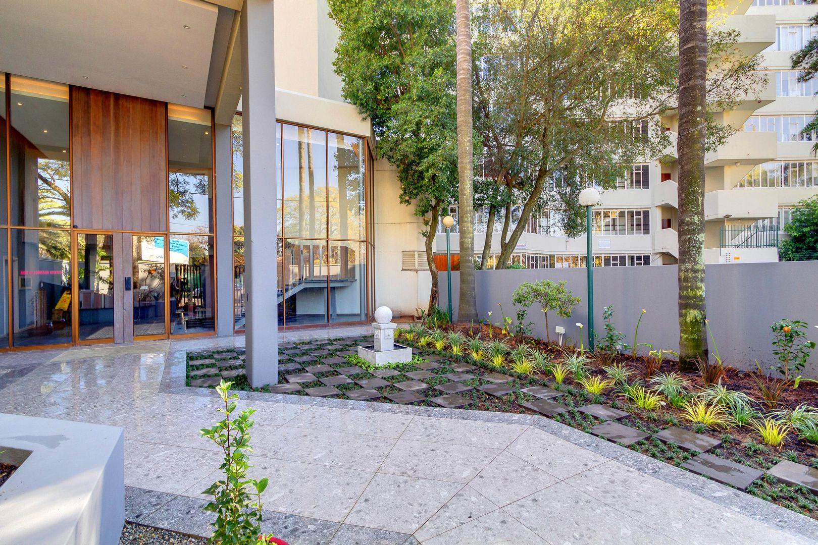 Melrose Property Apartments / flats for sale in Melrose