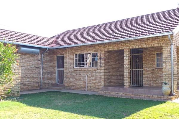 Townhouses for sale in Modimolle : Modimolle Property : Property24.com