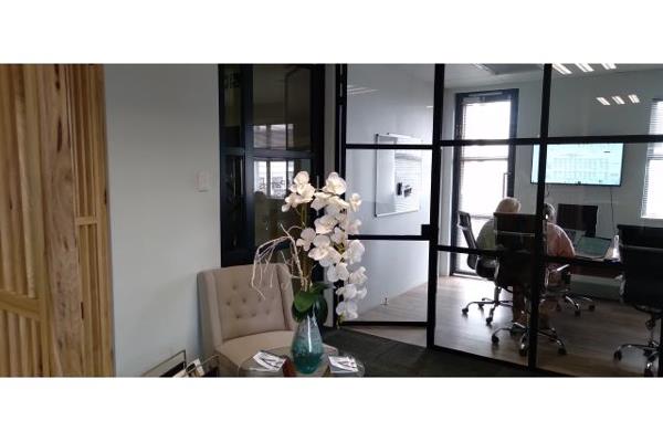 A grade Offices for sale in Umhlanga

Professional and Inspiring work environment. 
High end finishes and tastefully set up to work ...