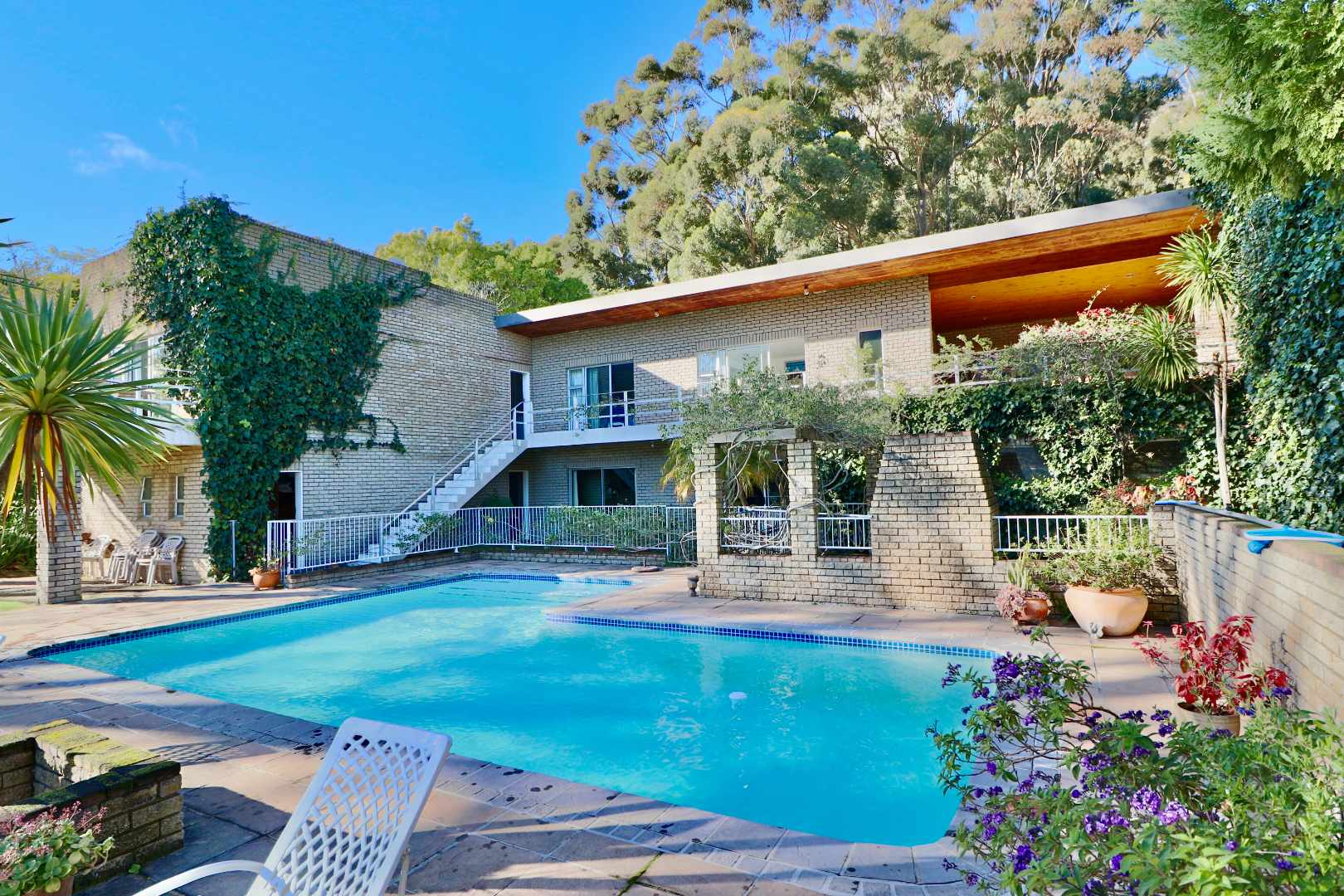 9 Bedroom House for sale in The Meadows 36 Whittlers Way P24112921002