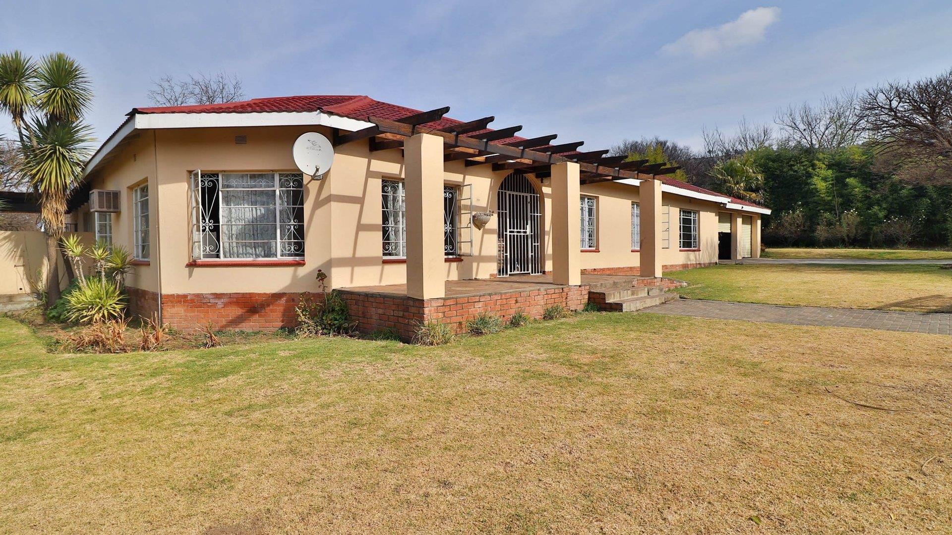 Houses for sale in Ficksburg : Ficksburg Property : Property24.com