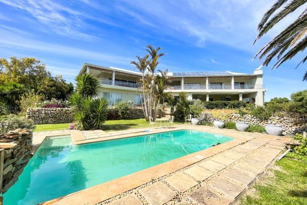 Camp derby 
spacious well furnished 4 bedroom 4 en-suite bathroom double storey family ...