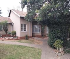 Townhouse for sale in Dalpark Ext 11