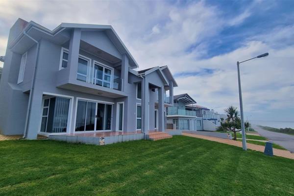 Long-term, pet-friendly, unfurnished, stunning sea views!!!

Extraordinarily beautiful modern 5-bedroom house with a granny flat ...