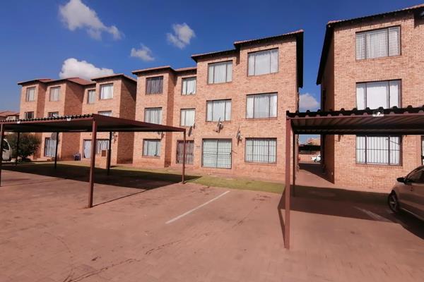 2 BEDROOM APARTMENT FOR SALE IN JIRAH /GREEN 
 HILLS EXT 3

A gorgeous and neat ...