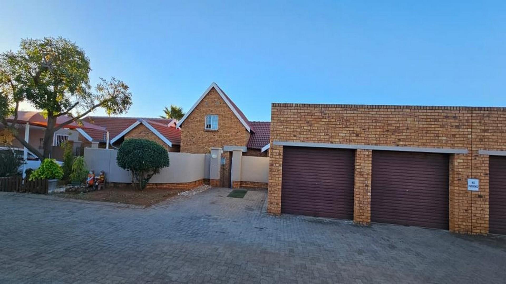 Property and houses for sale in Rustenburg : Rustenburg Property ...