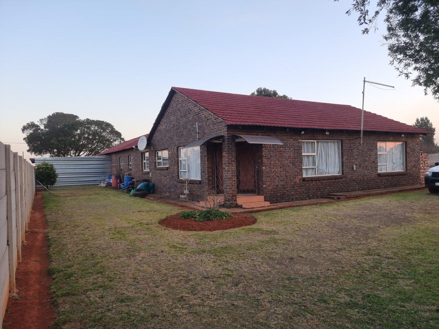 Eloff Ah Property Property and houses for sale in Eloff Ah