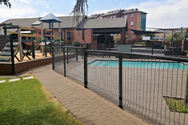 Communal Lapa, Braai Area, Swimming Pool &amp; Playgrounds!!
*Perfect Family Starter &amp; Students, 
*Urban Living ...