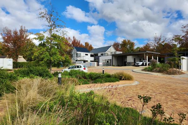 EXCEPTIONAL LAND IN PARADYSKLOOF, STELLENBOSCH

Discover the epitome of luxury living at ...