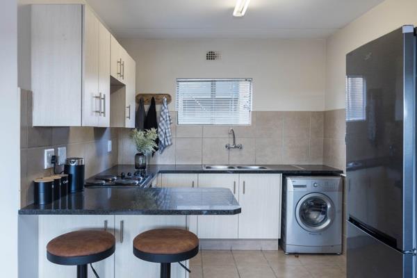 Discover Your Dream Home and SAVE R100k! Nestled in the heart of Midrand, this property offers unparalleled convenience and comfort. ...