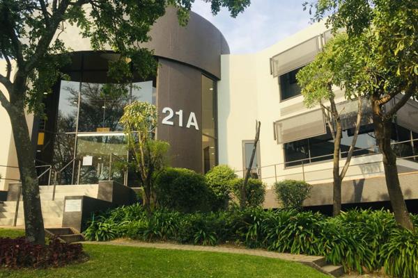 411.74m&#178; Office Space To Rent in Woodmead, Sandton, this spacious office unit is ...