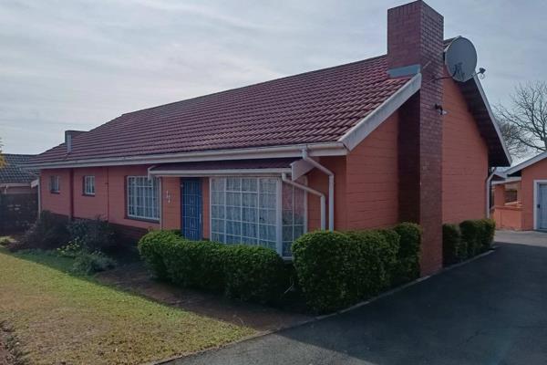 This home is situated in a very peaceful and lovely area of Cleland within close distance to Mkondeni, Hayfields, Scottsville Extension ...