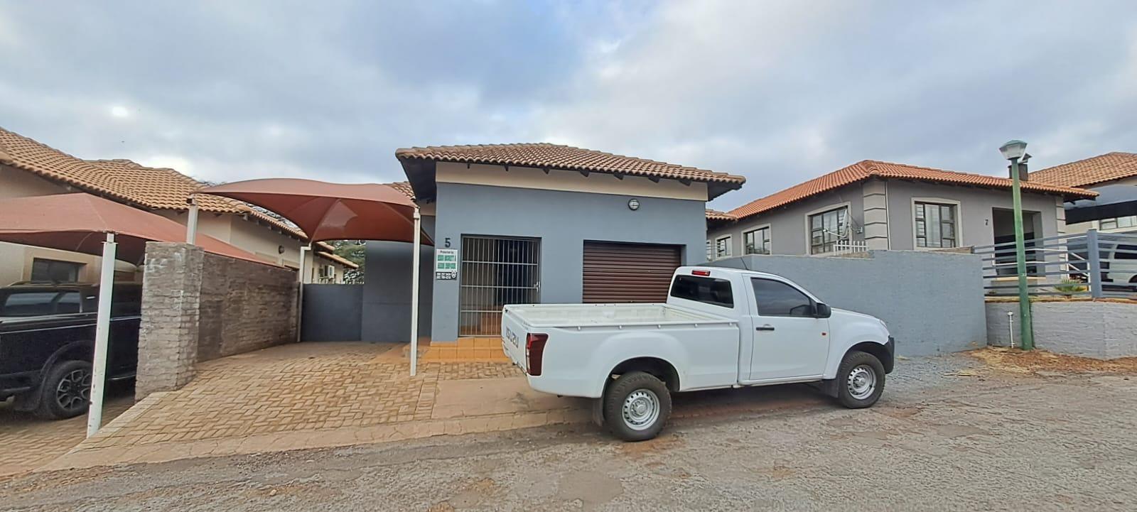 3 Bedroom House for sale in Kuruman P24113016678