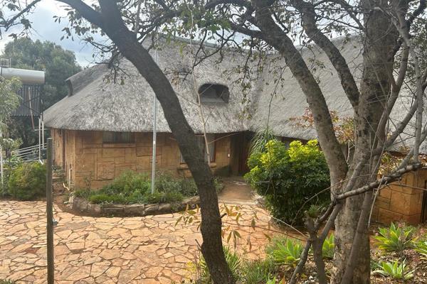 Dunamis properties is pleased to give you a well established BnB in Elandsfontein Eco park Estate.
The property is just between City ...