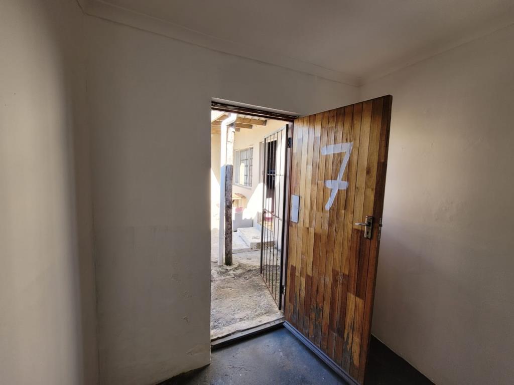 Apartments / flats to rent in East London East London Property