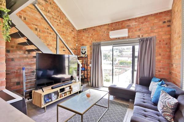 Stunning first floor corner unit available from 1 December 2024.
PROPERTY FEATURES:
* Ideal open plan lounge with an aircon flowing ...