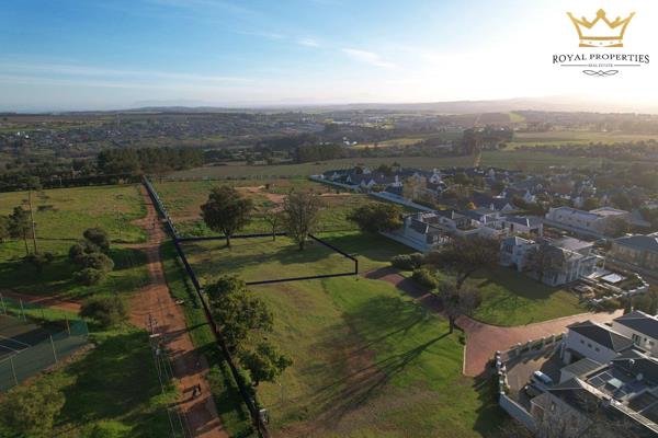 One of three erven still available in the luxurious Estate of &quot;La Pastorale&quot;.

Beautiful views that stretch as far as the ...