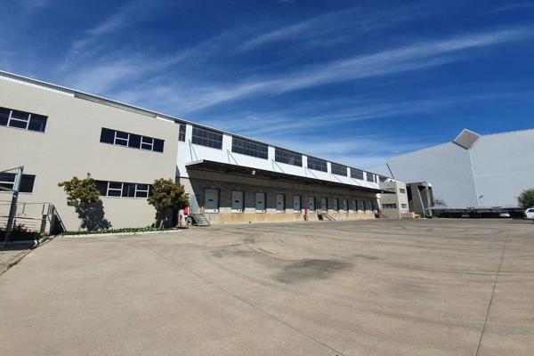 Large warehouse to let at the popular Montague Park in Montague Gardens. 

This ...