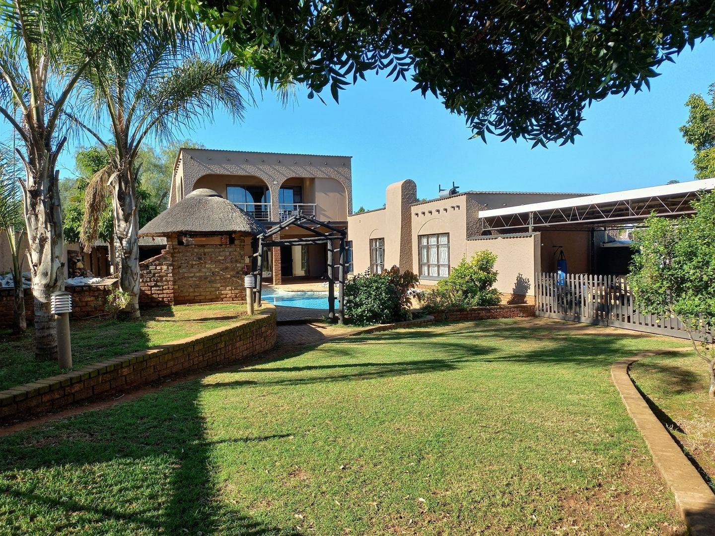 5 Bedroom House for sale in Vanes Estate 18 Donges Street P24112774516