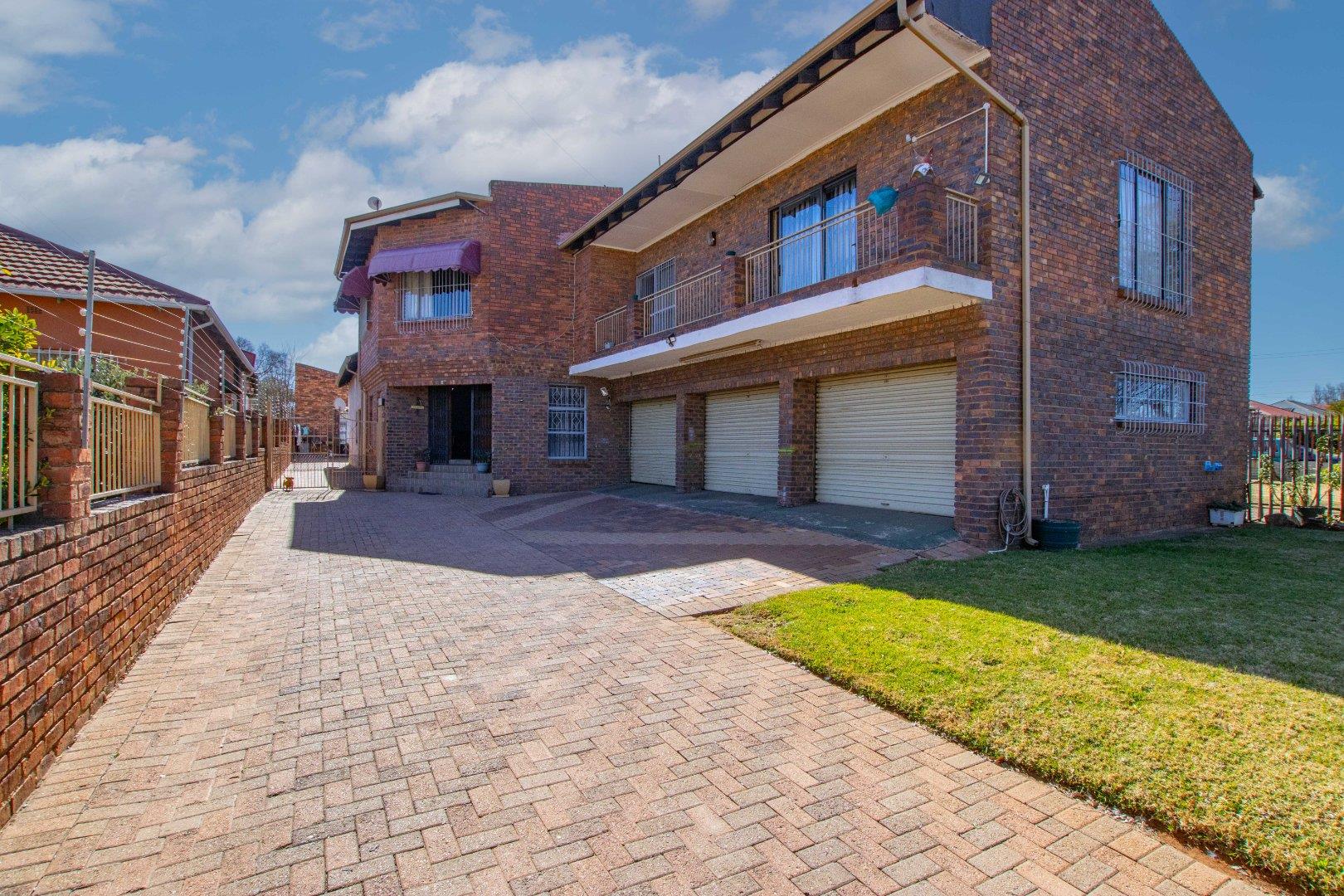 Florida, Roodepoort Property Houses for sale in Florida, Roodepoort