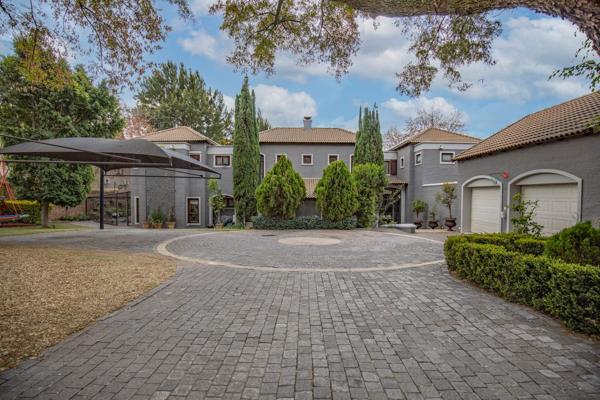 PRIOR BOOKING IS ESSENTIAL TO VIEW 

Situated in the Prime Location of Bryanston: A Spacious and Elegant Home Awaits

Nestled in a ...