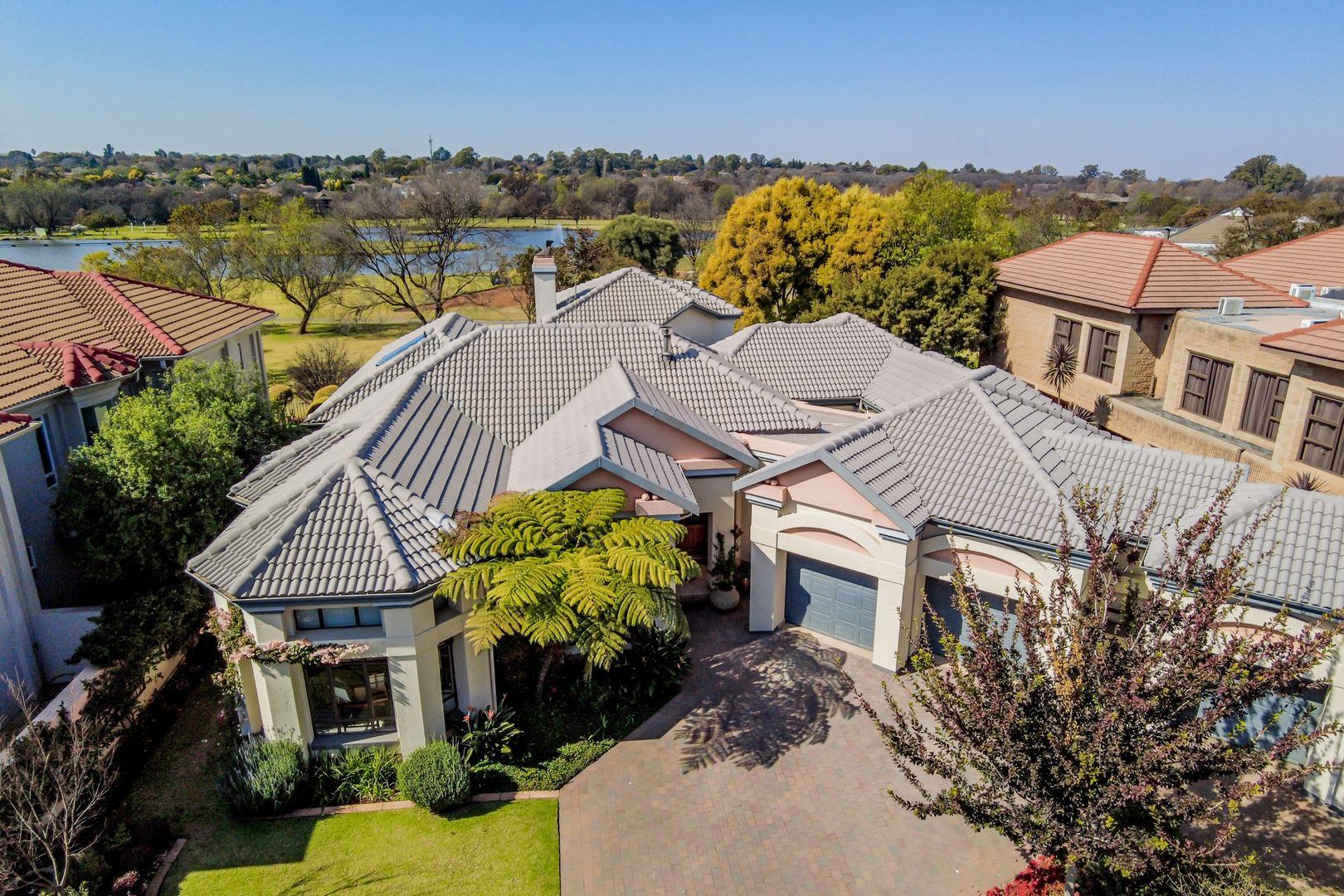 3 Bedroom House for sale in Centurion Golf Estate P24113042184