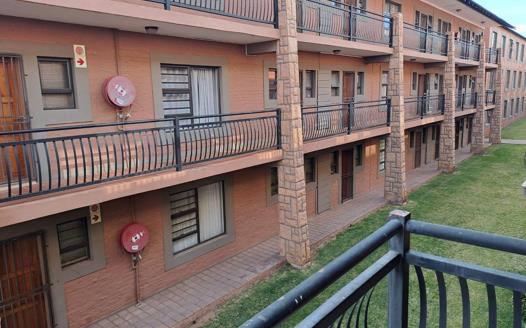 0.5 Bedroom Apartment / Flat to rent in Bainsvlei