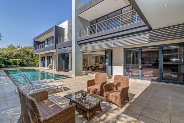 This magnificent North Facing 4 Bedroom home shouts ENTERTAINMENT! 

Situated on a corner stand in a well established suburb of Steyn ...